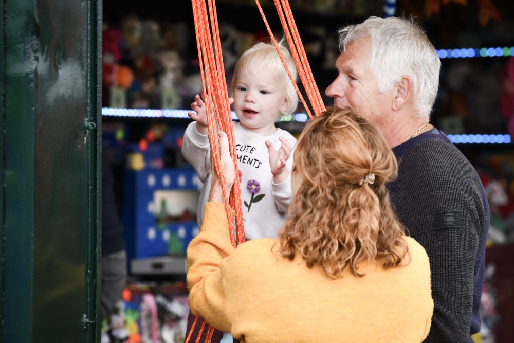 240601 Scharsterbrug dorpsfeest petjeballen kermis 1  1000